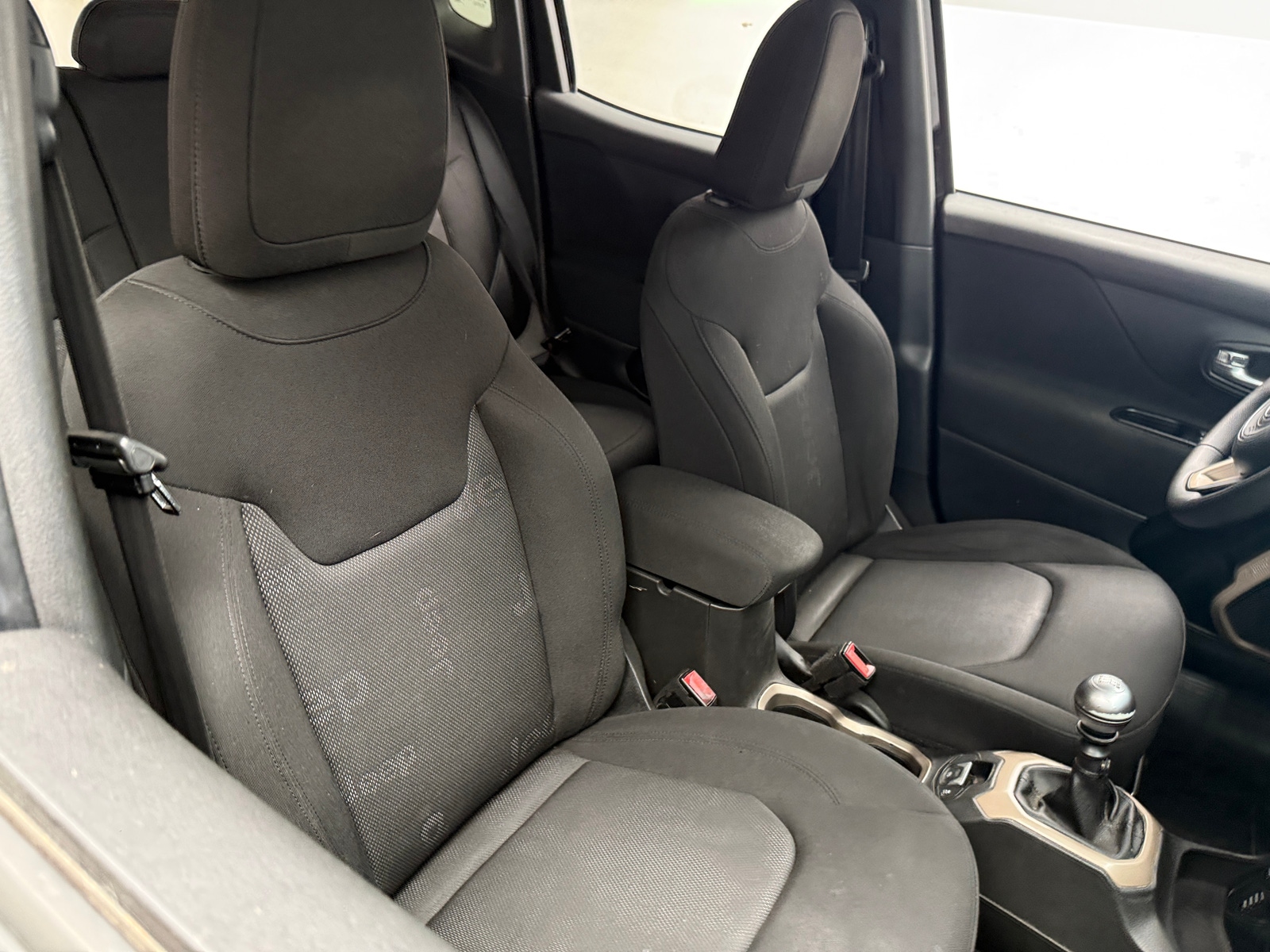 Thumbnail: 2016 Jeep Renegade - 2