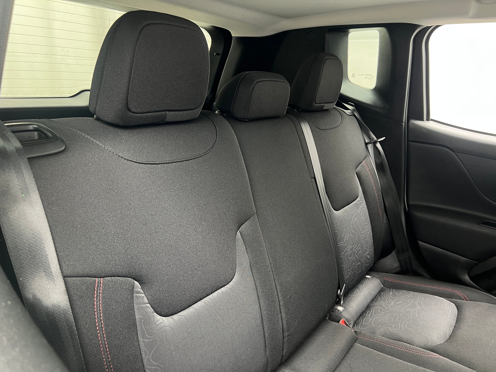 Thumbnail: 2019 Jeep Renegade - 6