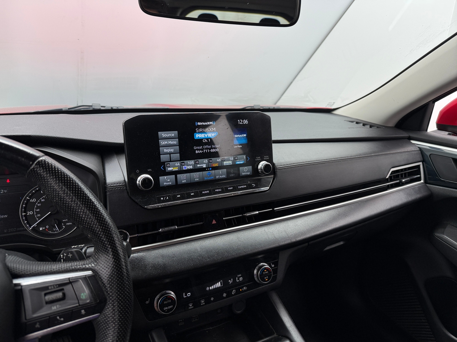 Thumbnail: 2023 Mitsubishi Outlander - 4