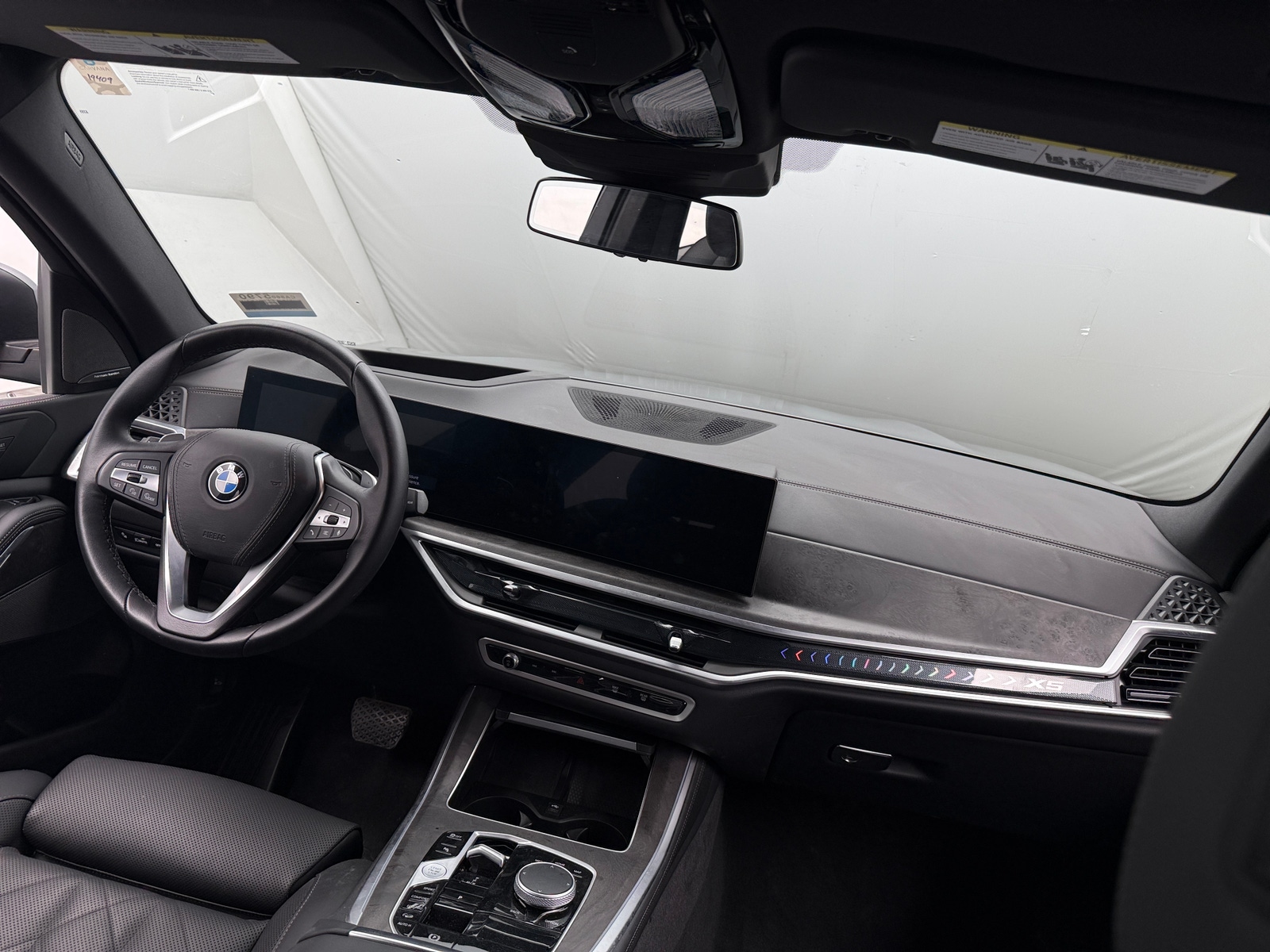 Thumbnail: 2026 BMW X5 - 2