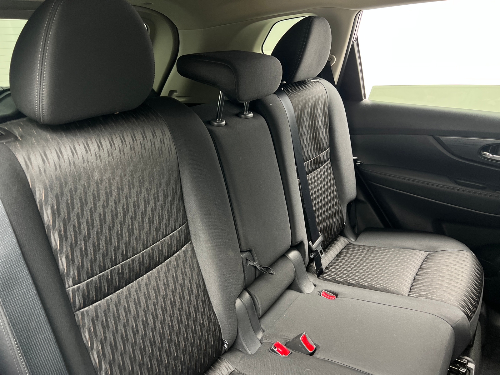 Thumbnail: 2018 Nissan Rogue - 6