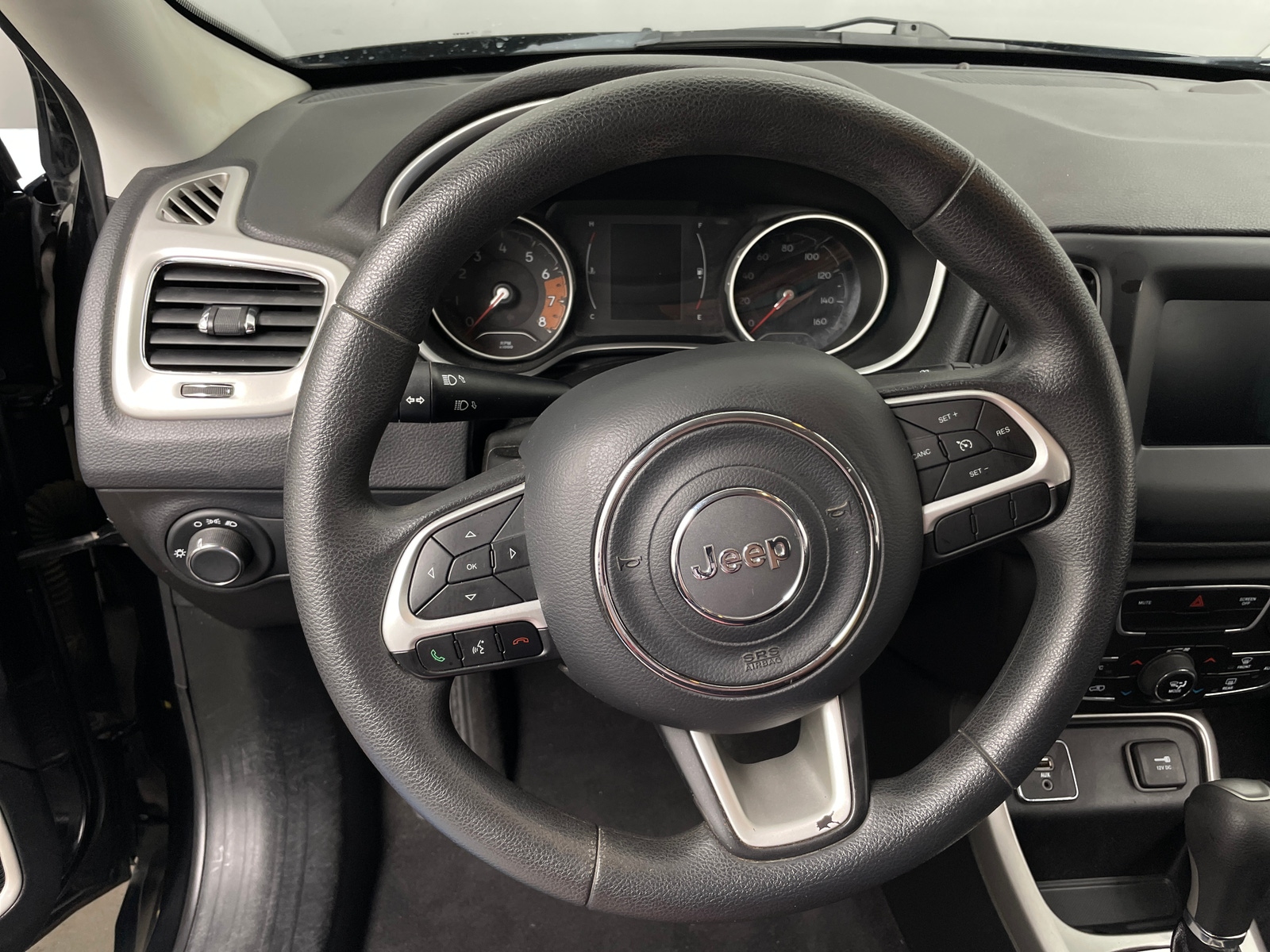 Thumbnail: 2019 Jeep Compass - 5