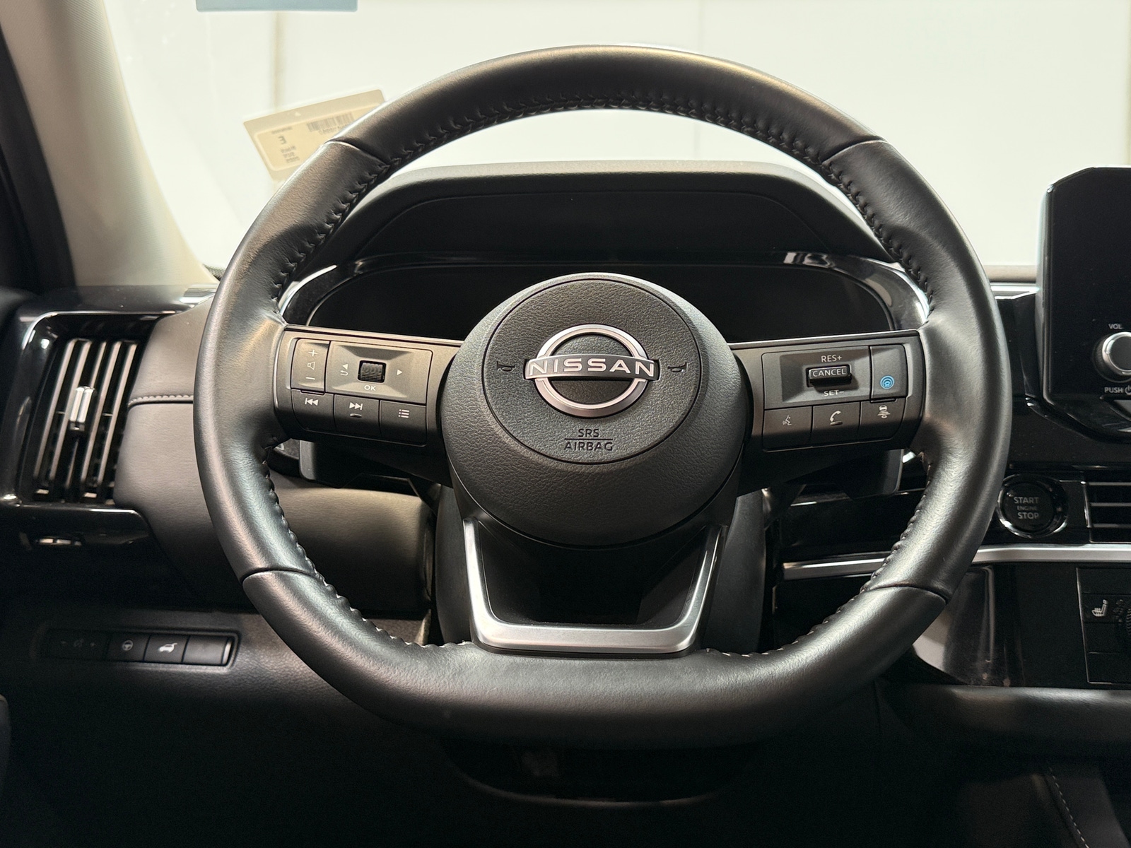 Thumbnail: 2025 Nissan Pathfinder - 5