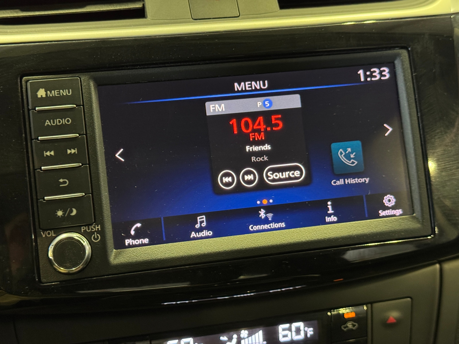 Thumbnail: 2019 Nissan Sentra - 4
