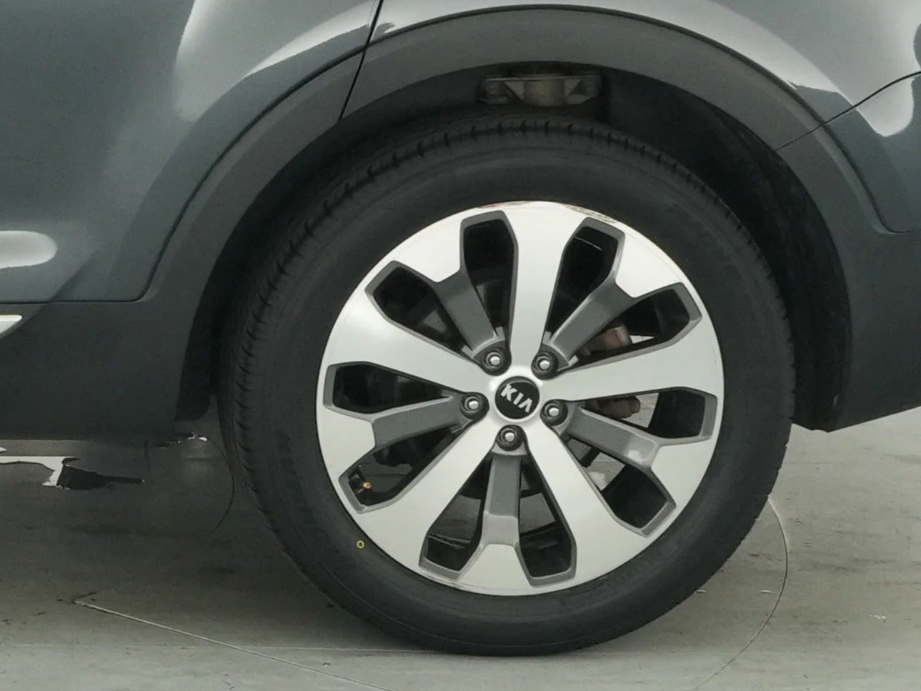 2020 Kia Telluride S - Photo 17