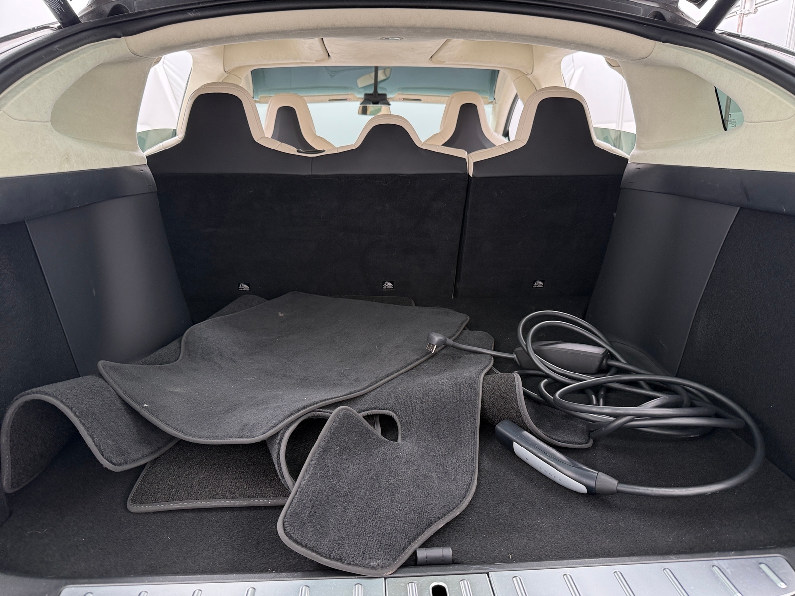 Thumbnail: 2019 Tesla Model X - 6