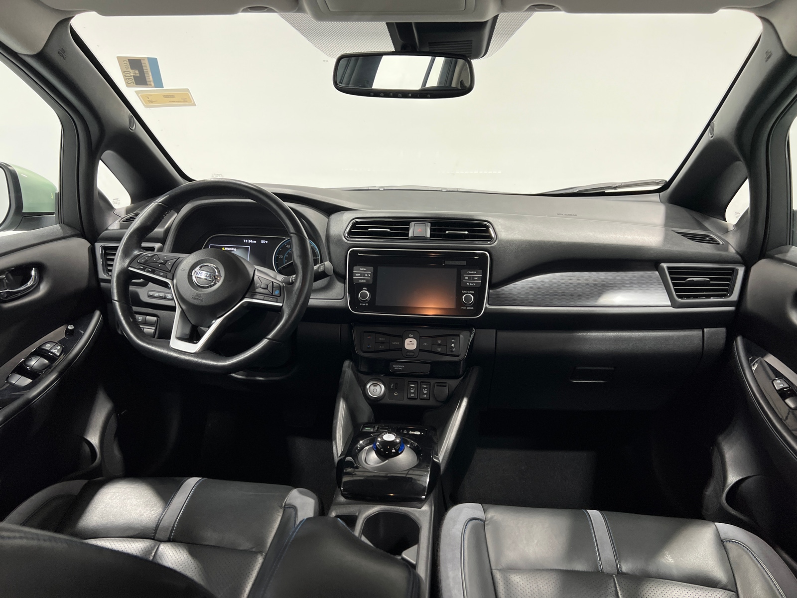 Thumbnail: 2018 Nissan Leaf - 2