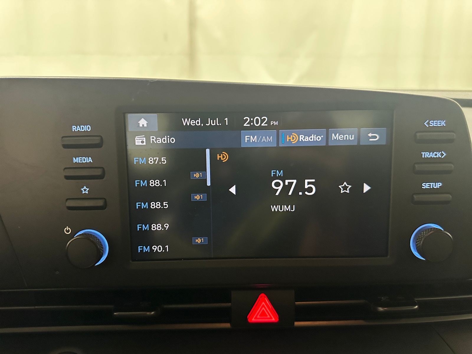 Thumbnail: 2025 Hyundai Elantra - 4
