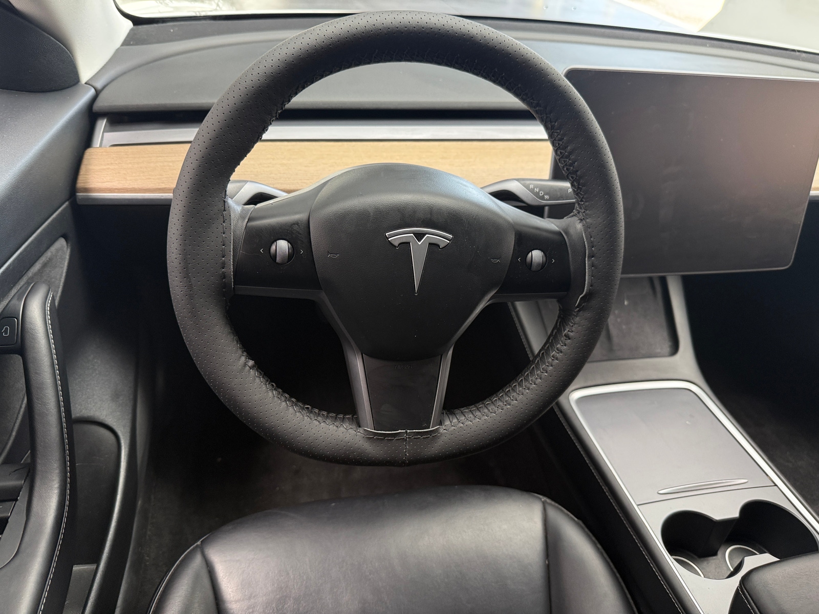 Thumbnail: 2021 Tesla Model 3 - 4