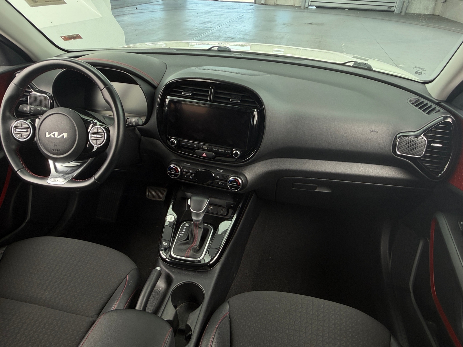 Thumbnail: 2023 Kia Soul - 3