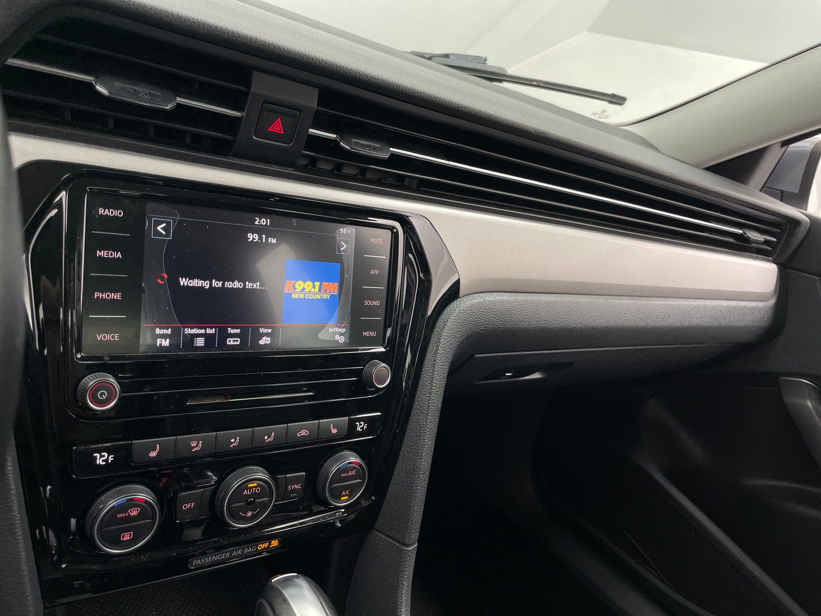Thumbnail: 2020 Volkswagen Passat - 3