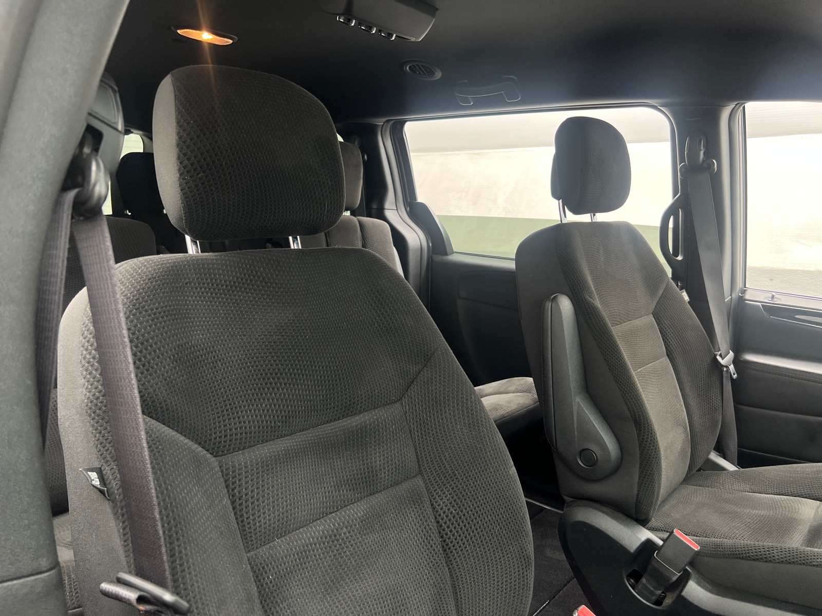 Thumbnail: 2019 Dodge Grand Caravan - 2