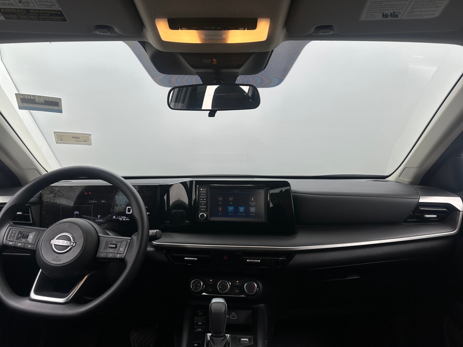 Thumbnail: 2025 Nissan Kicks - 3