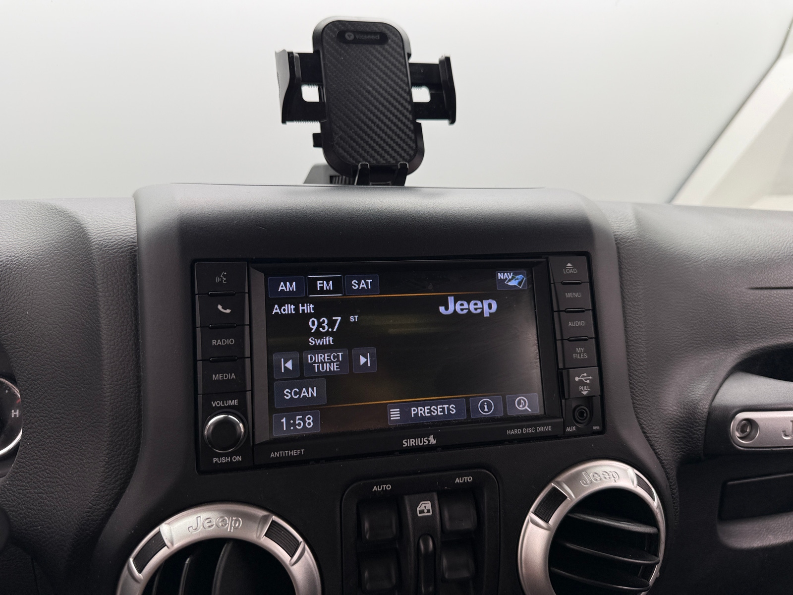 Thumbnail: 2018 Jeep Wrangler - 4