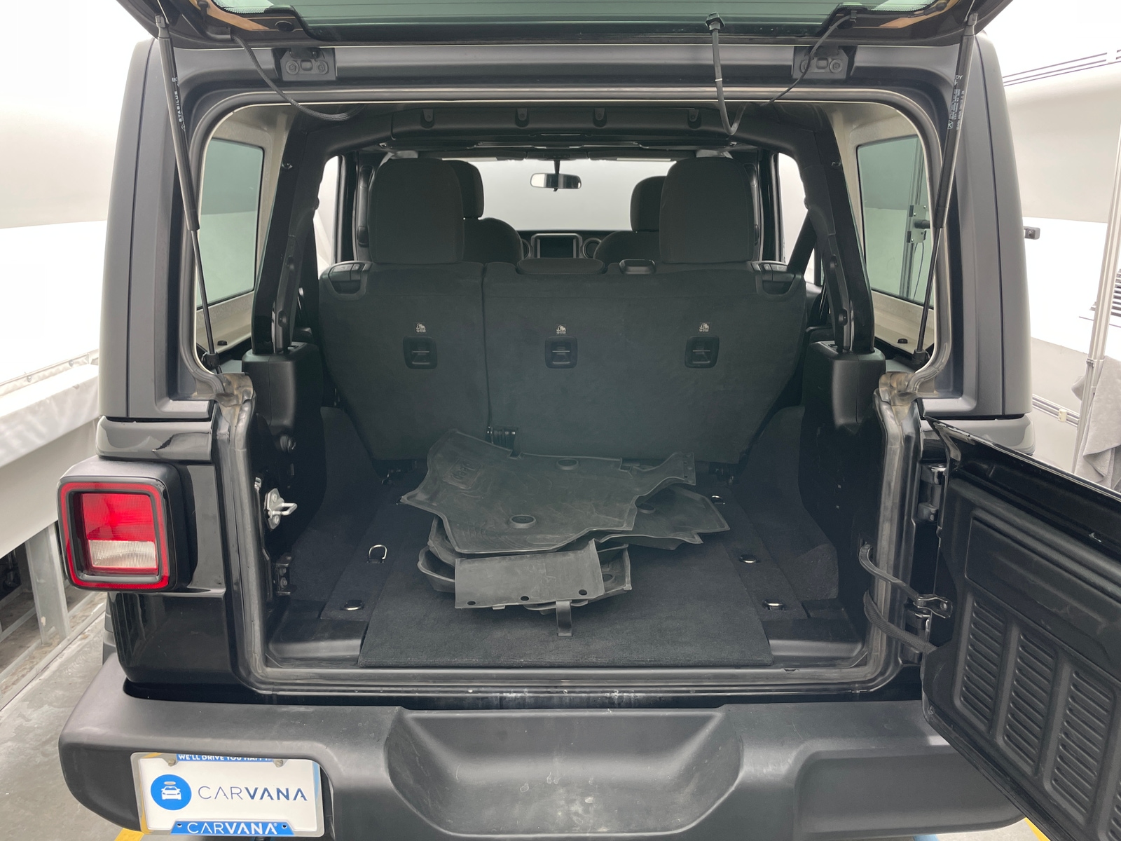 Thumbnail: 2022 Jeep Wrangler - 7