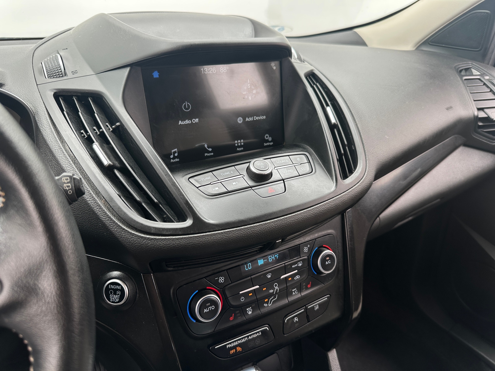Thumbnail: 2019 Ford Escape - 3