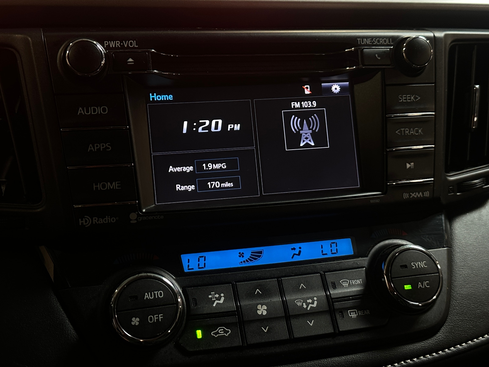 Thumbnail: 2016 Toyota RAV4 - 4