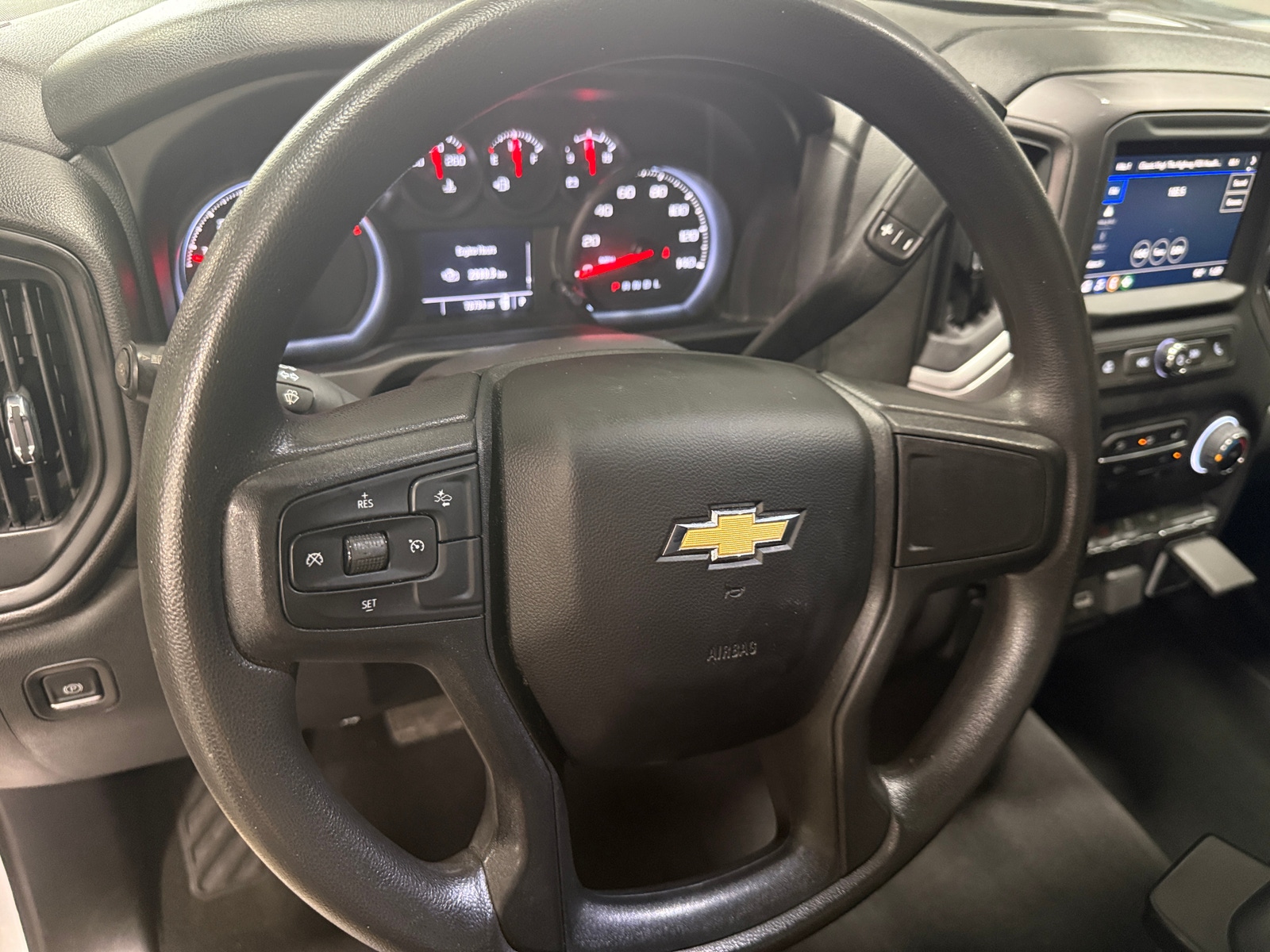 Thumbnail: 2022 Chevrolet Silverado 1500 - 5