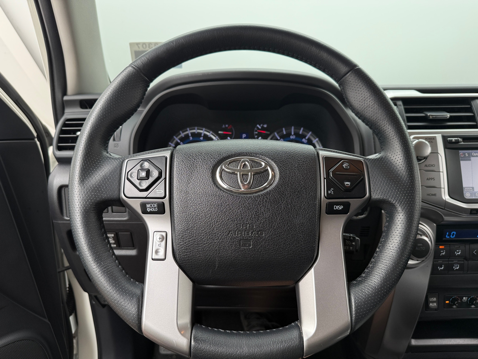 Thumbnail: 2016 Toyota 4Runner - 4
