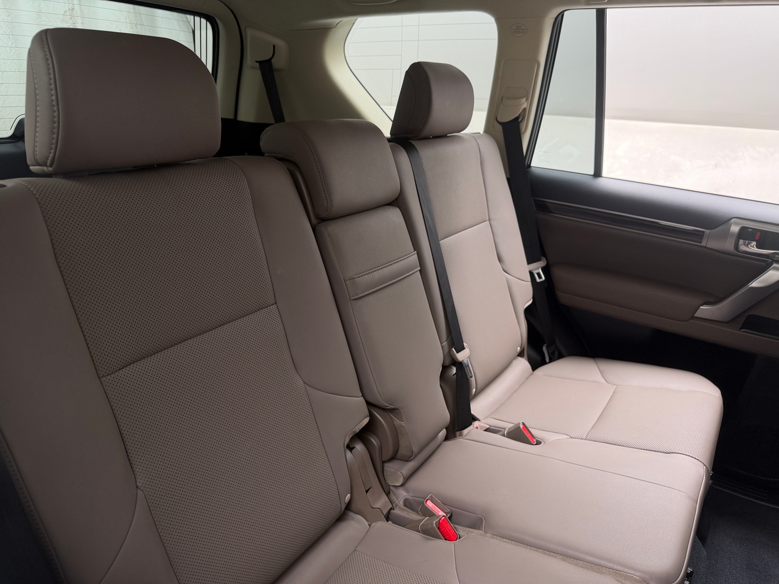 Thumbnail: 2023 Lexus GX - 5