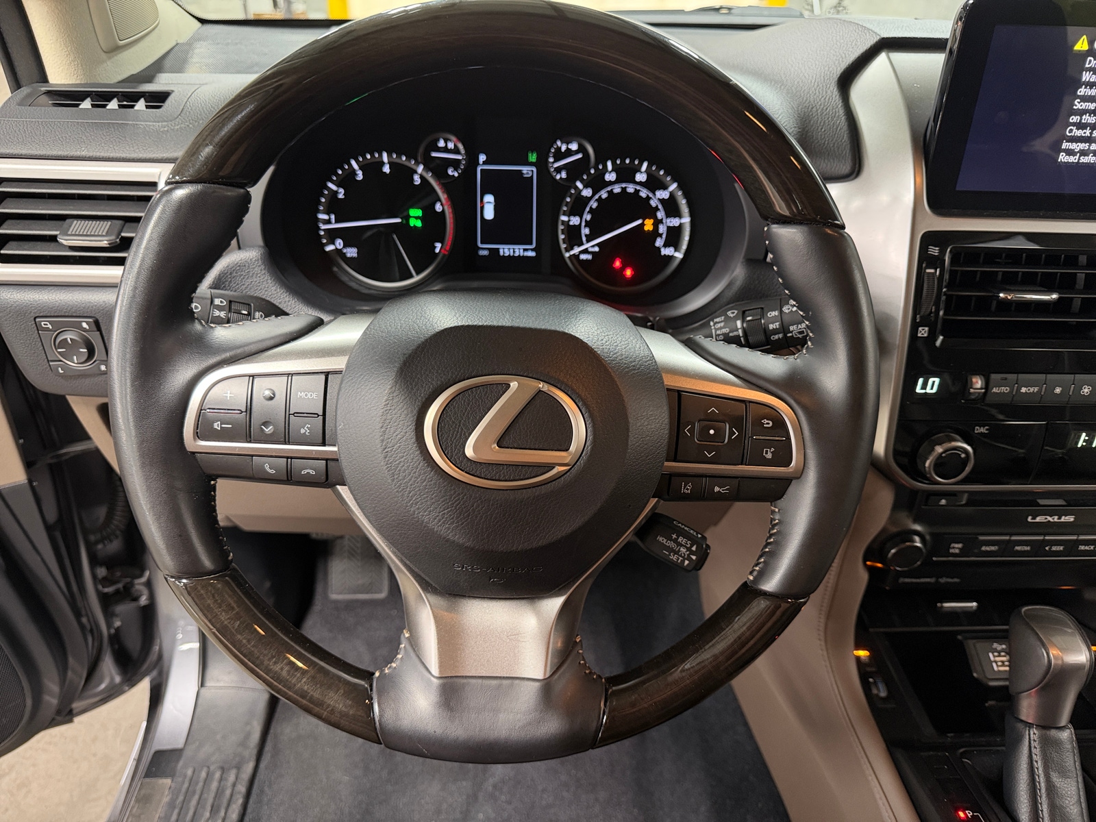 Thumbnail: 2023 Lexus GX - 4
