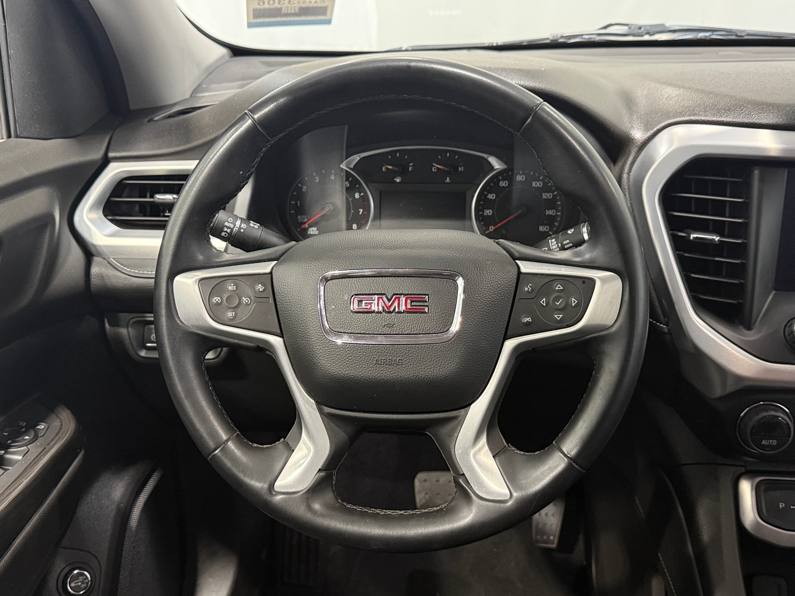 Thumbnail: 2023 GMC Acadia - 4