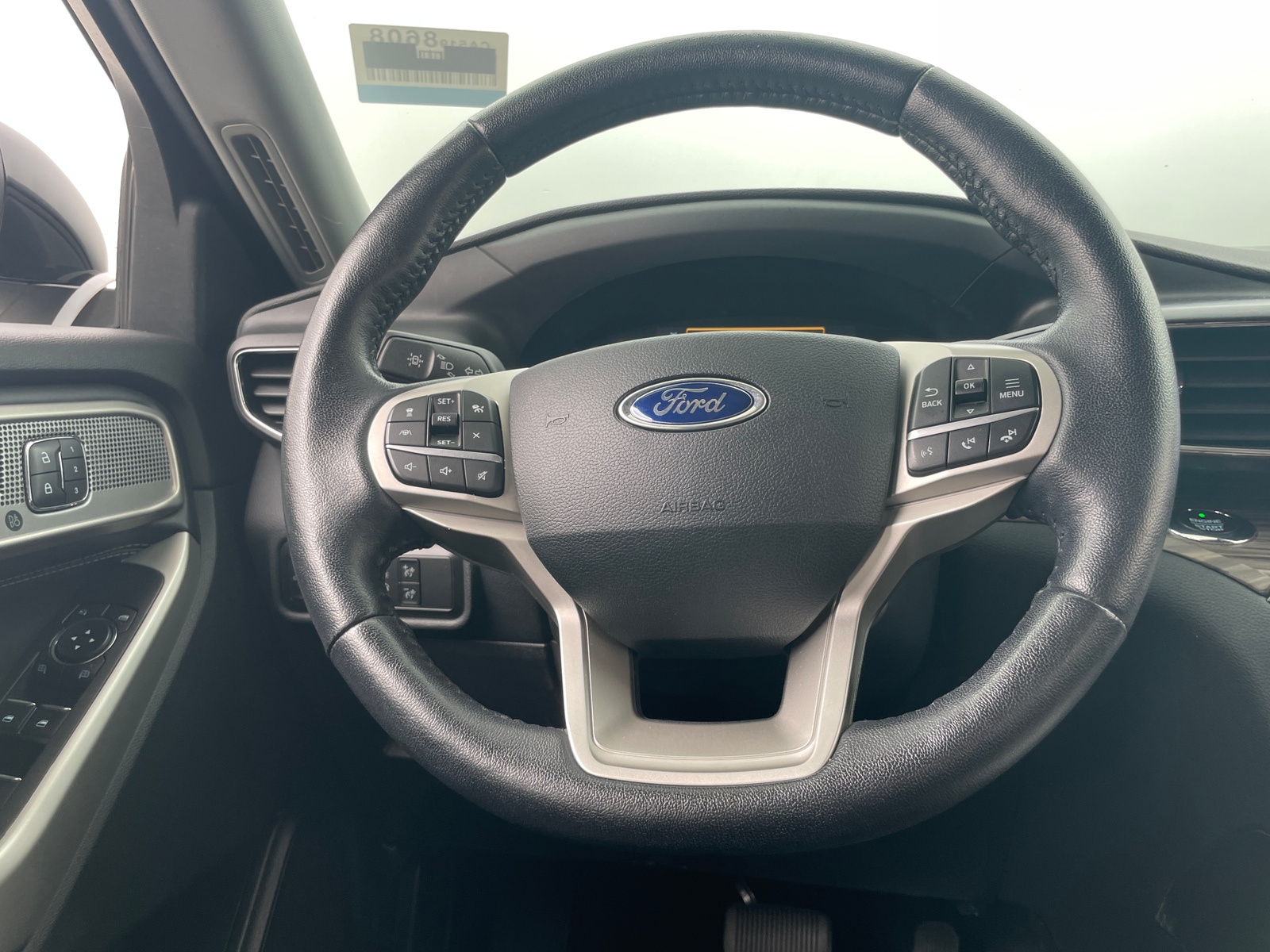 Thumbnail: 2021 Ford Explorer - 4