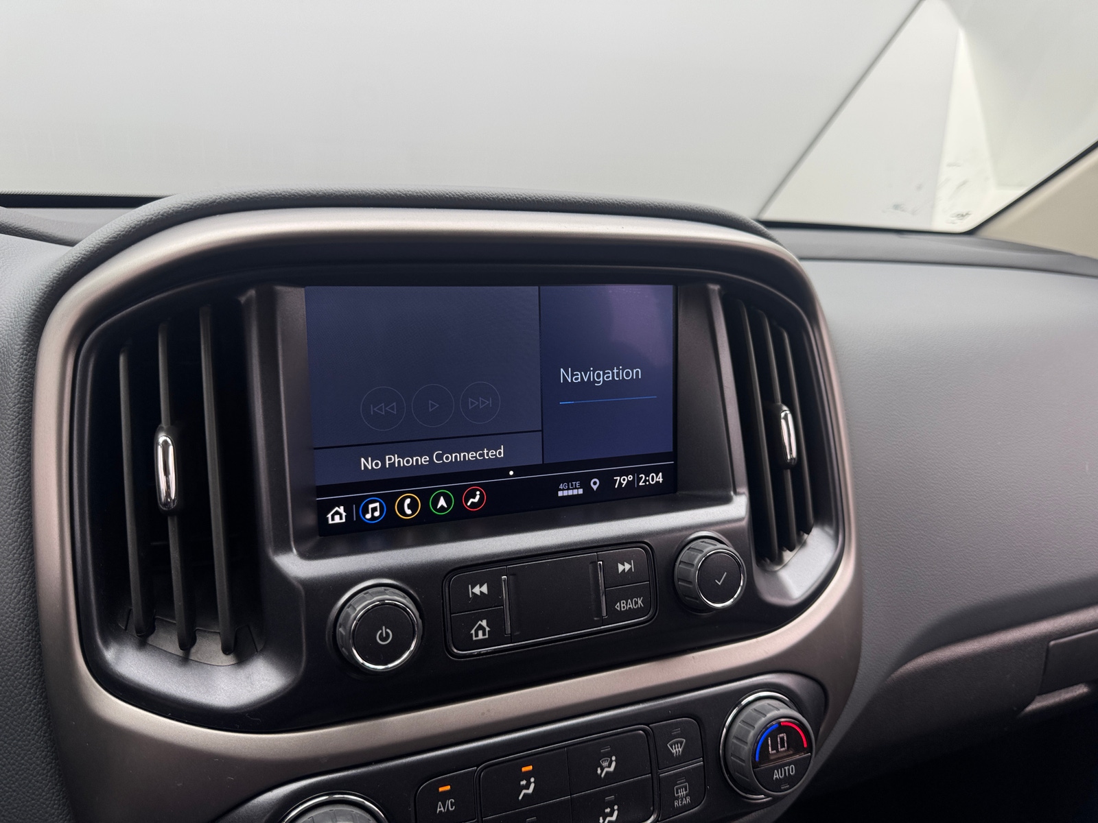 Thumbnail: 2022 Chevrolet Colorado - 4