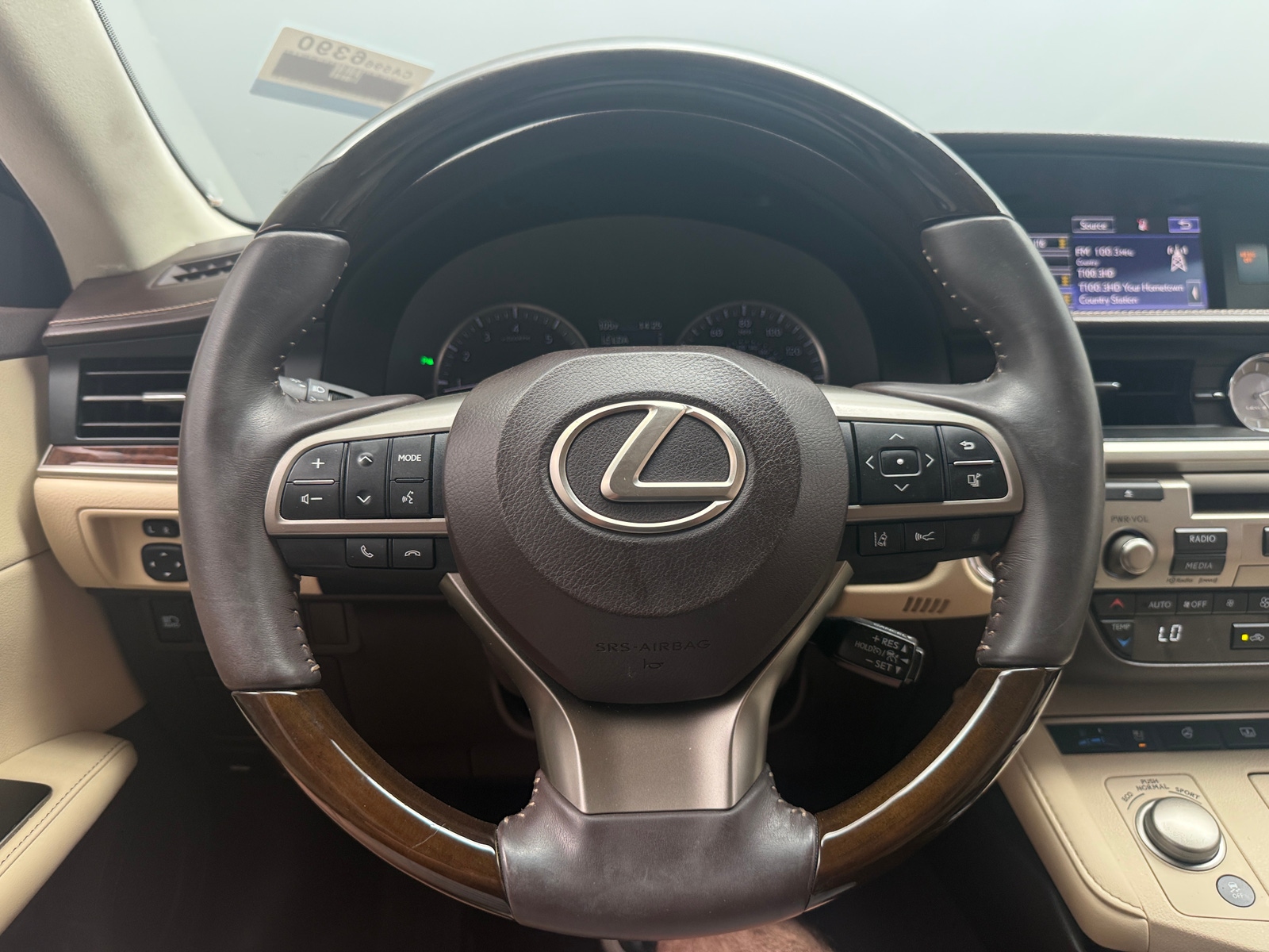 Thumbnail: 2016 Lexus ES - 5