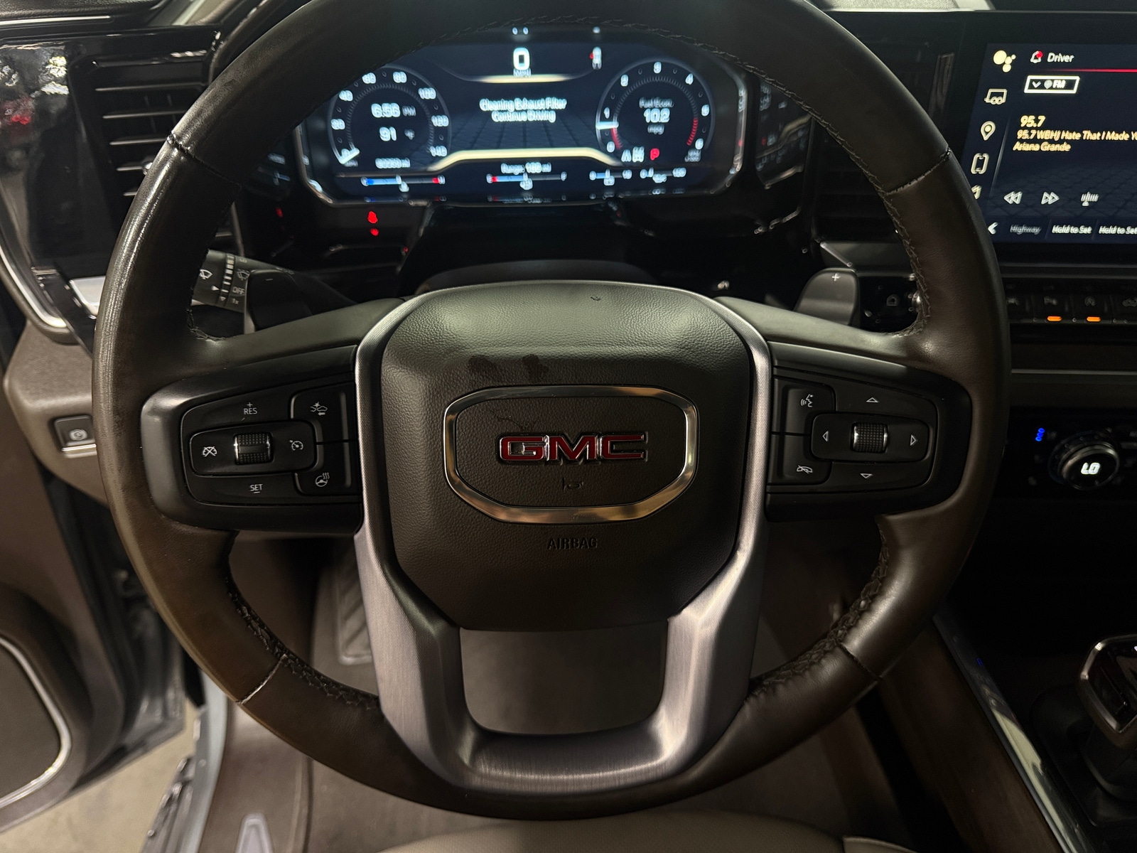 Thumbnail: 2023 GMC Sierra 1500 - 4