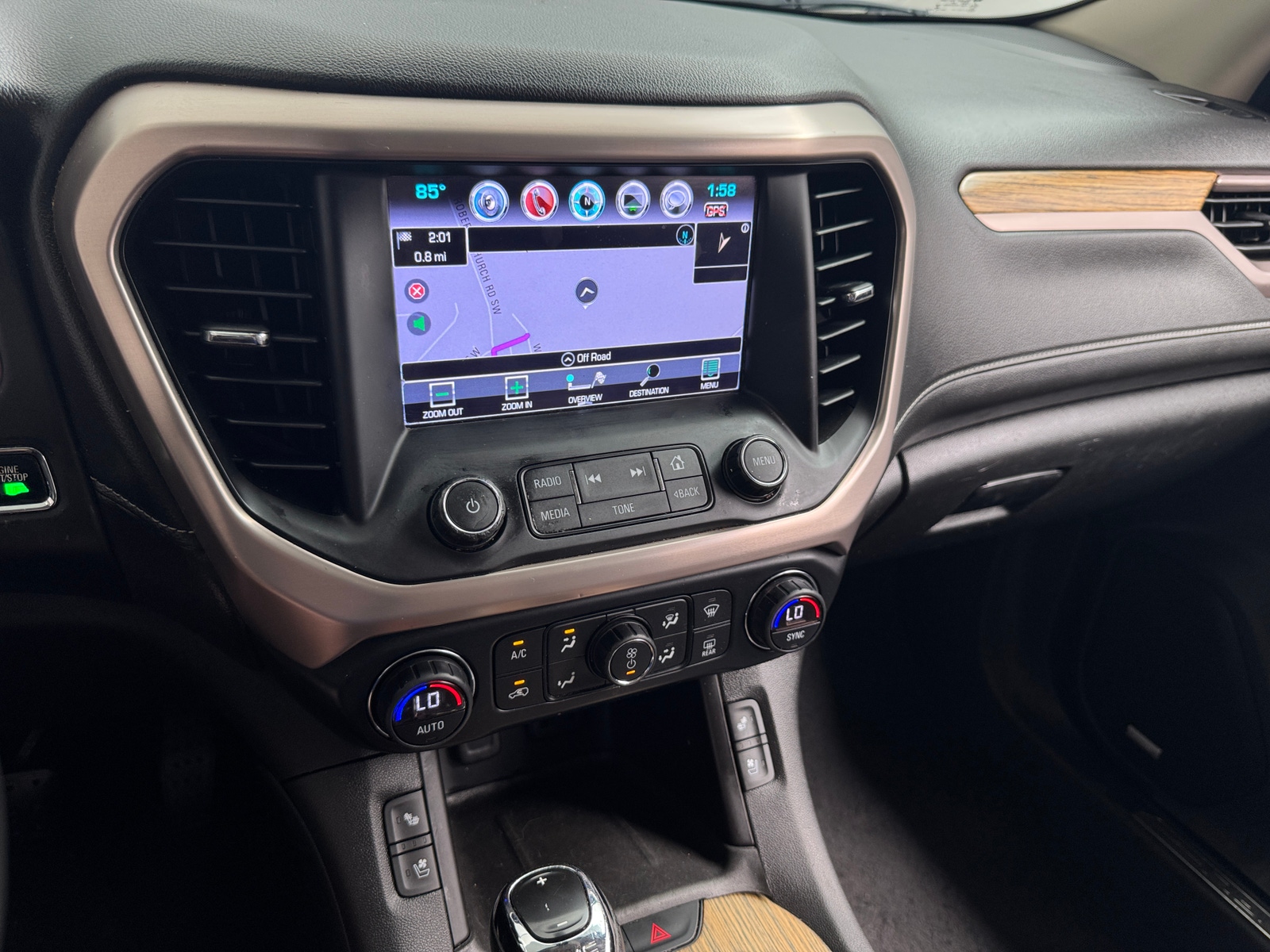 Thumbnail: 2017 GMC Acadia - 3