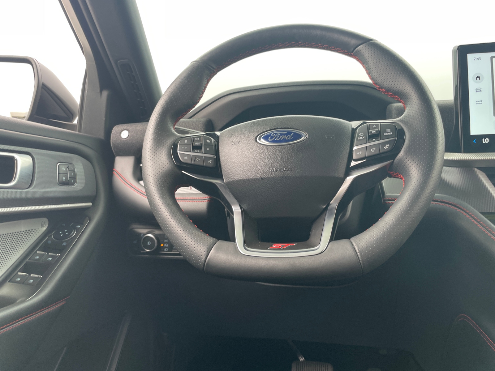 Thumbnail: 2025 Ford Explorer - 4