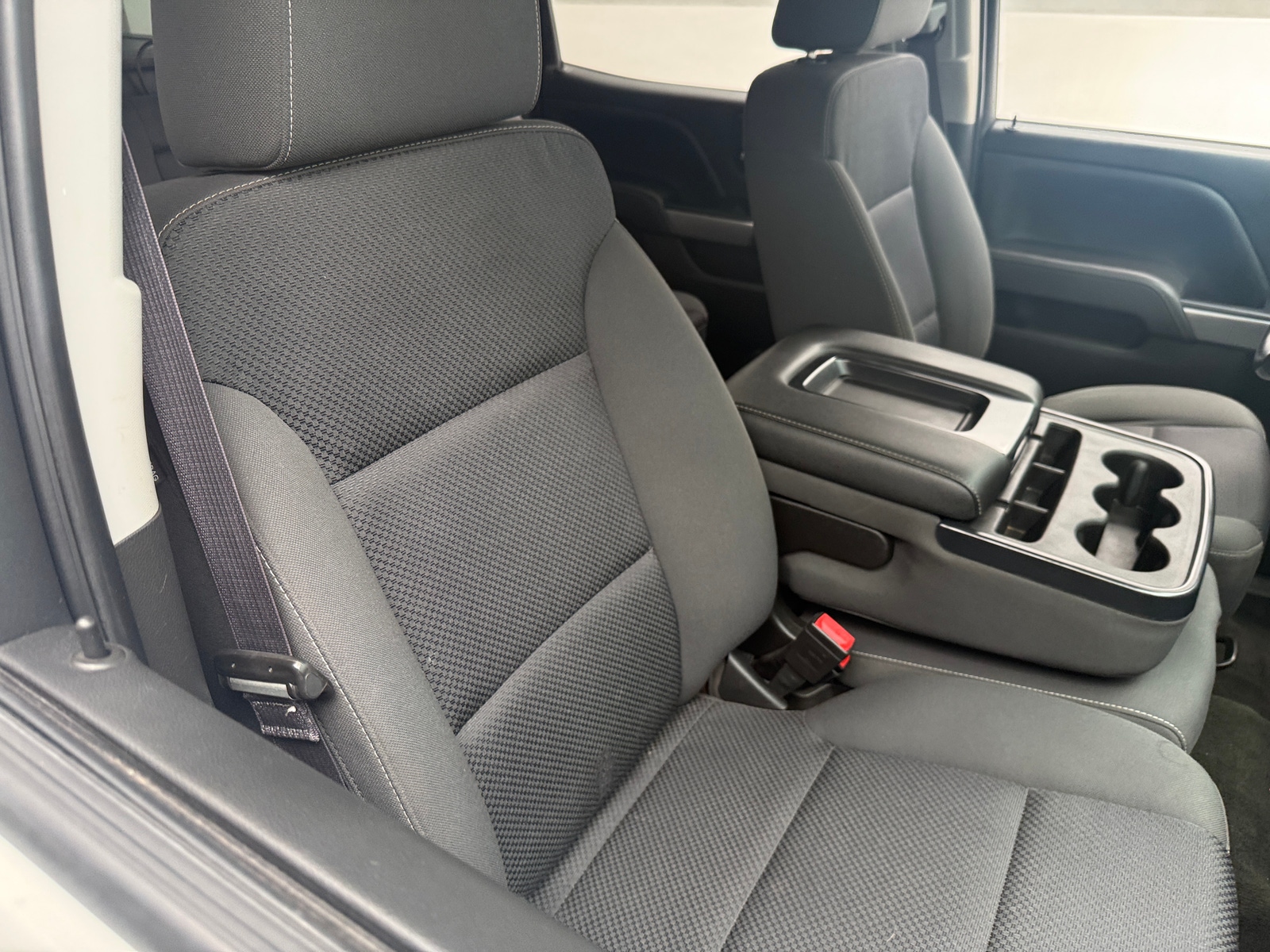 Thumbnail: 2017 Chevrolet Silverado 1500 - 2
