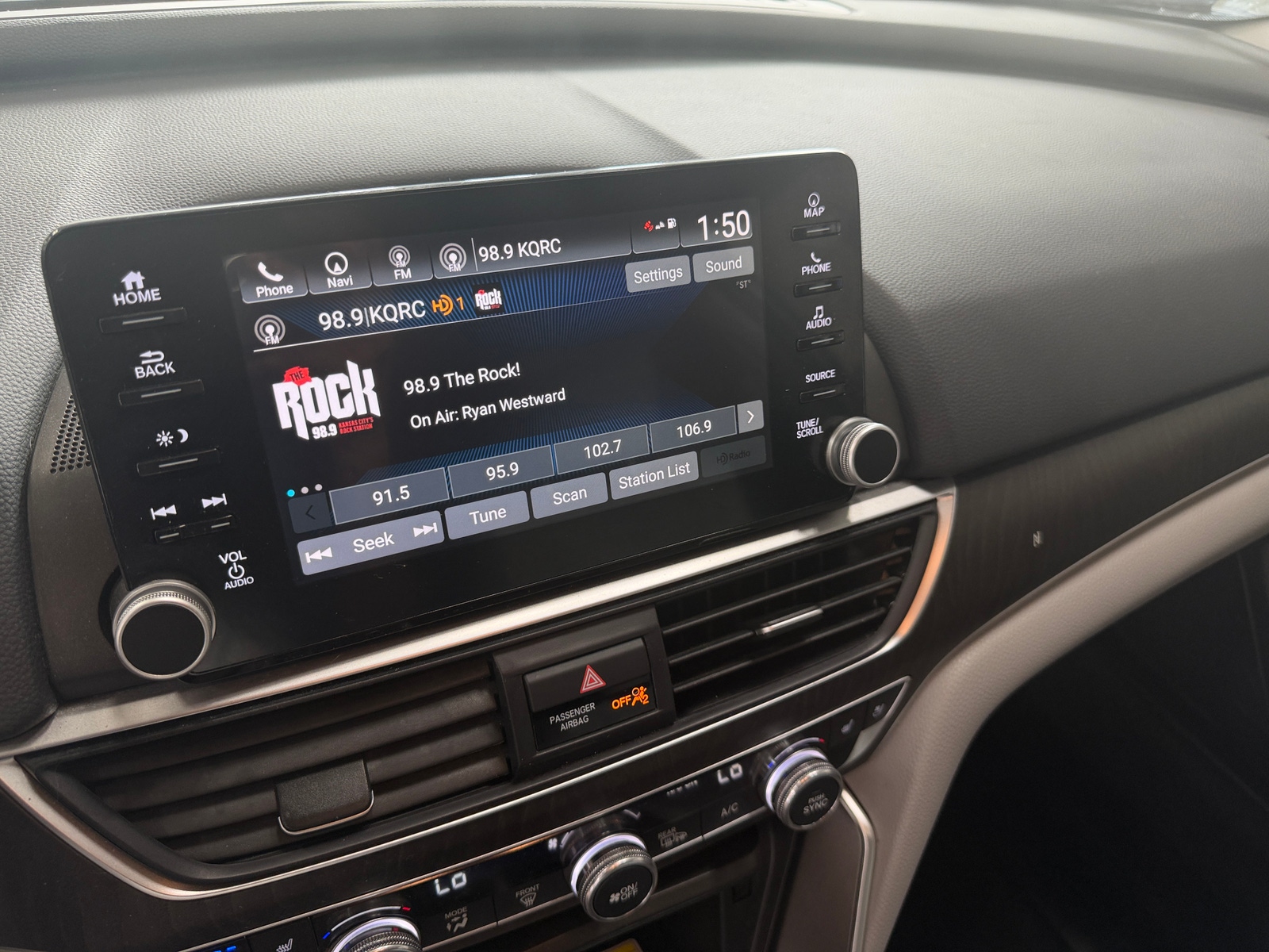 Thumbnail: 2019 Honda Accord - 3