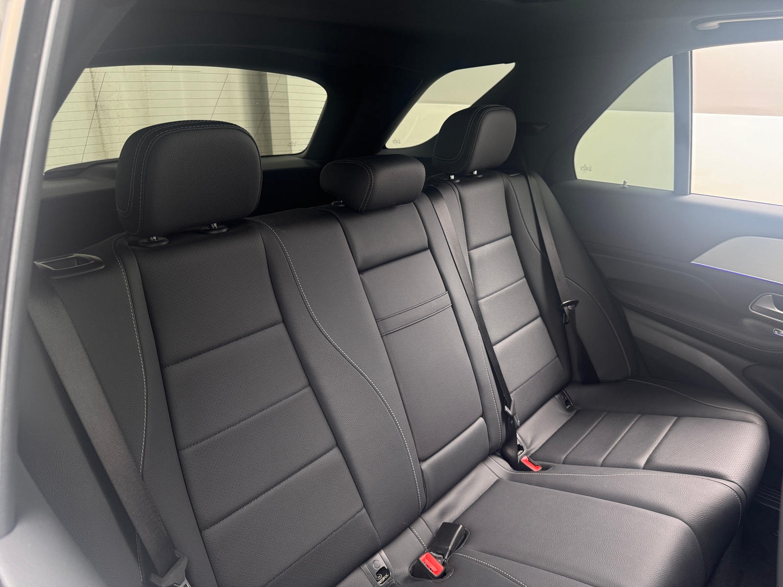 Thumbnail: 2026 Mercedes-Benz GLE - 5
