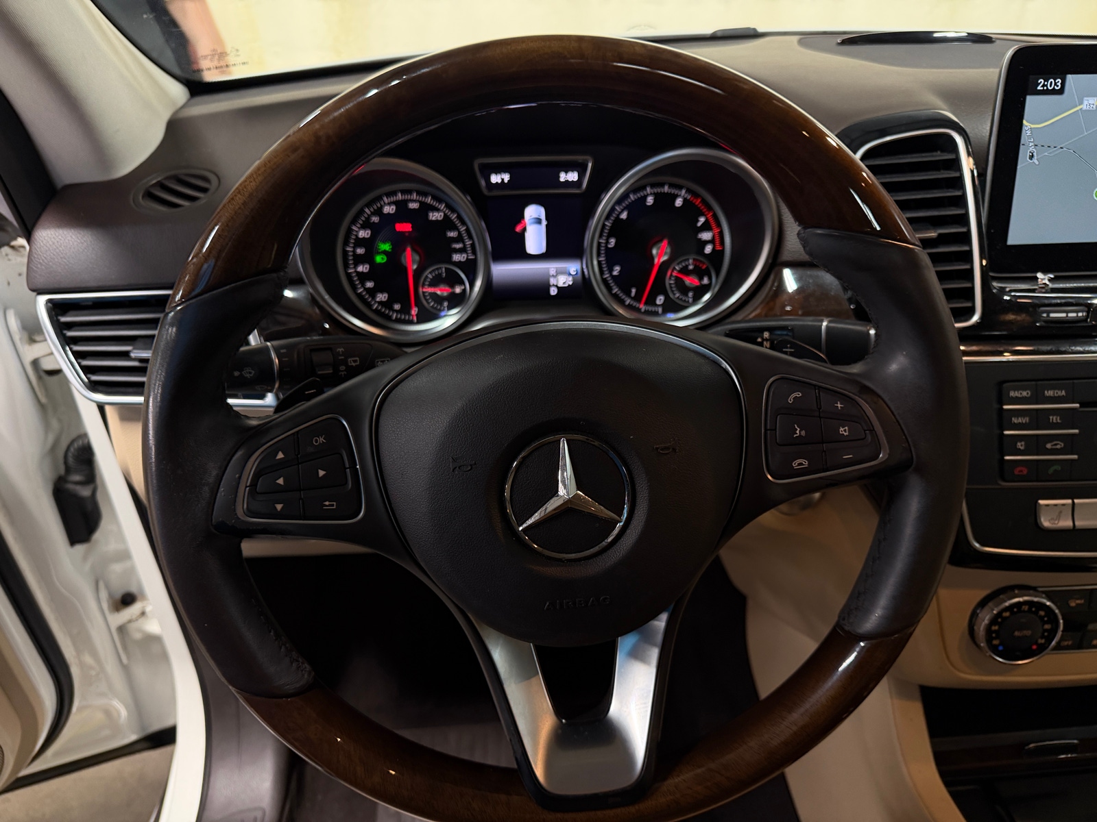 Thumbnail: 2018 Mercedes-Benz GLE - 4