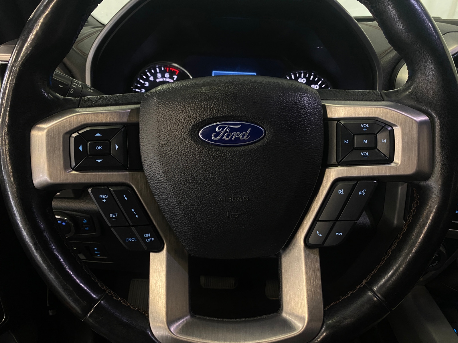 Thumbnail: 2018 Ford Econoline - 5