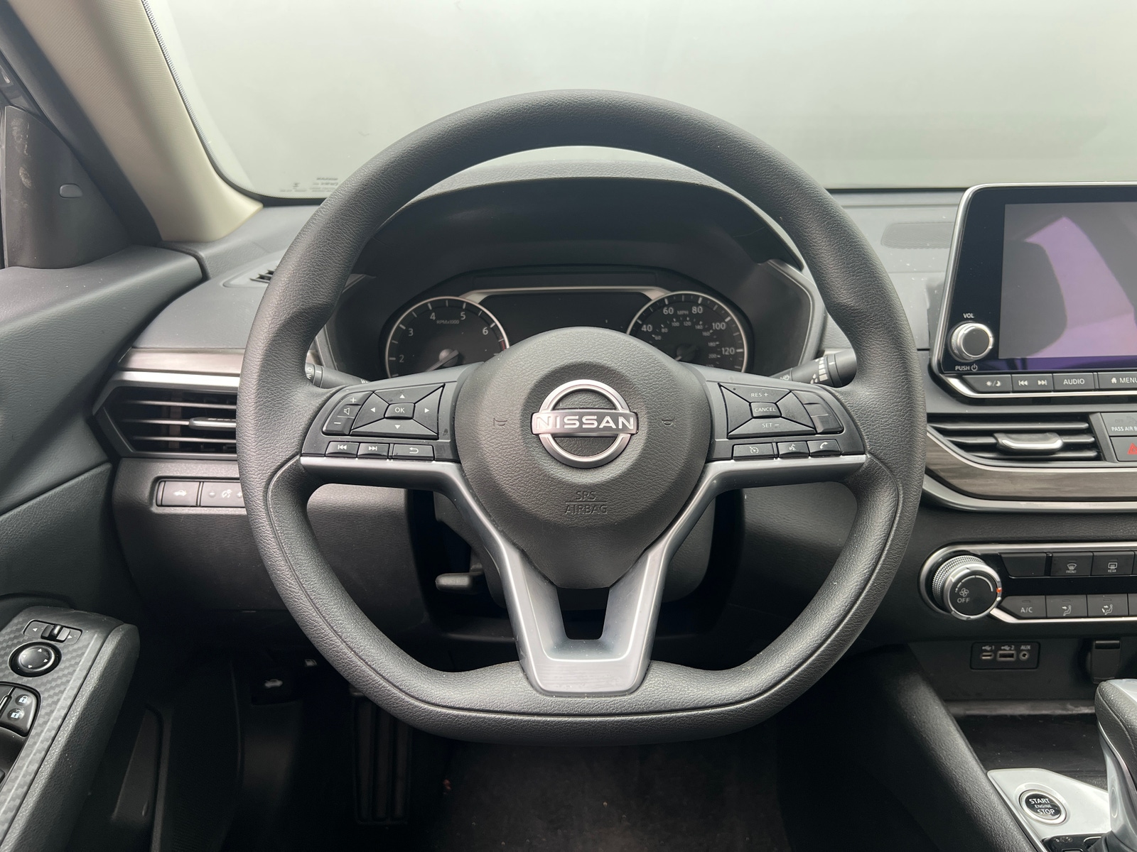 Thumbnail: 2025 Nissan Altima - 5