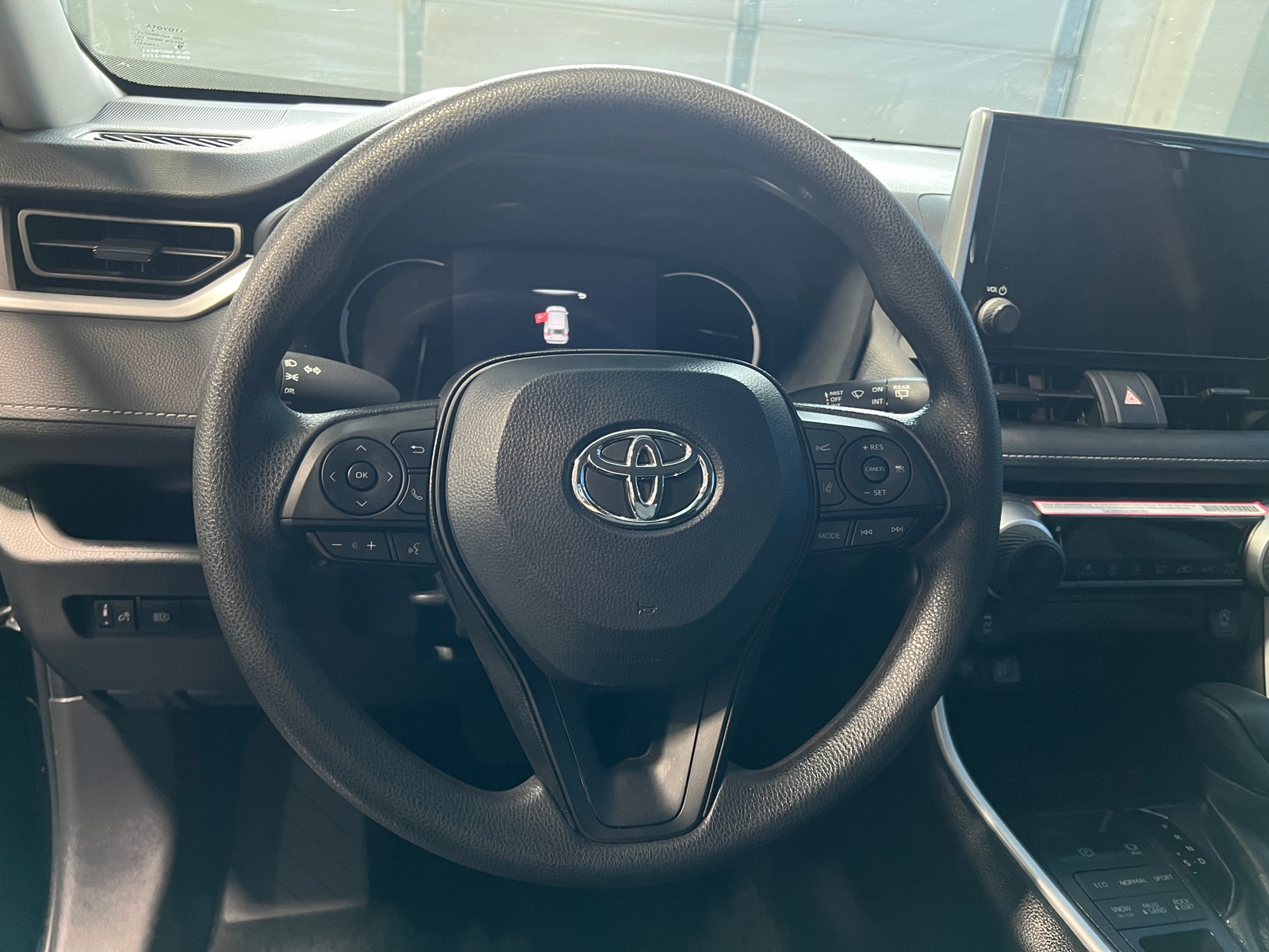 Thumbnail: 2024 Toyota RAV4 - 5