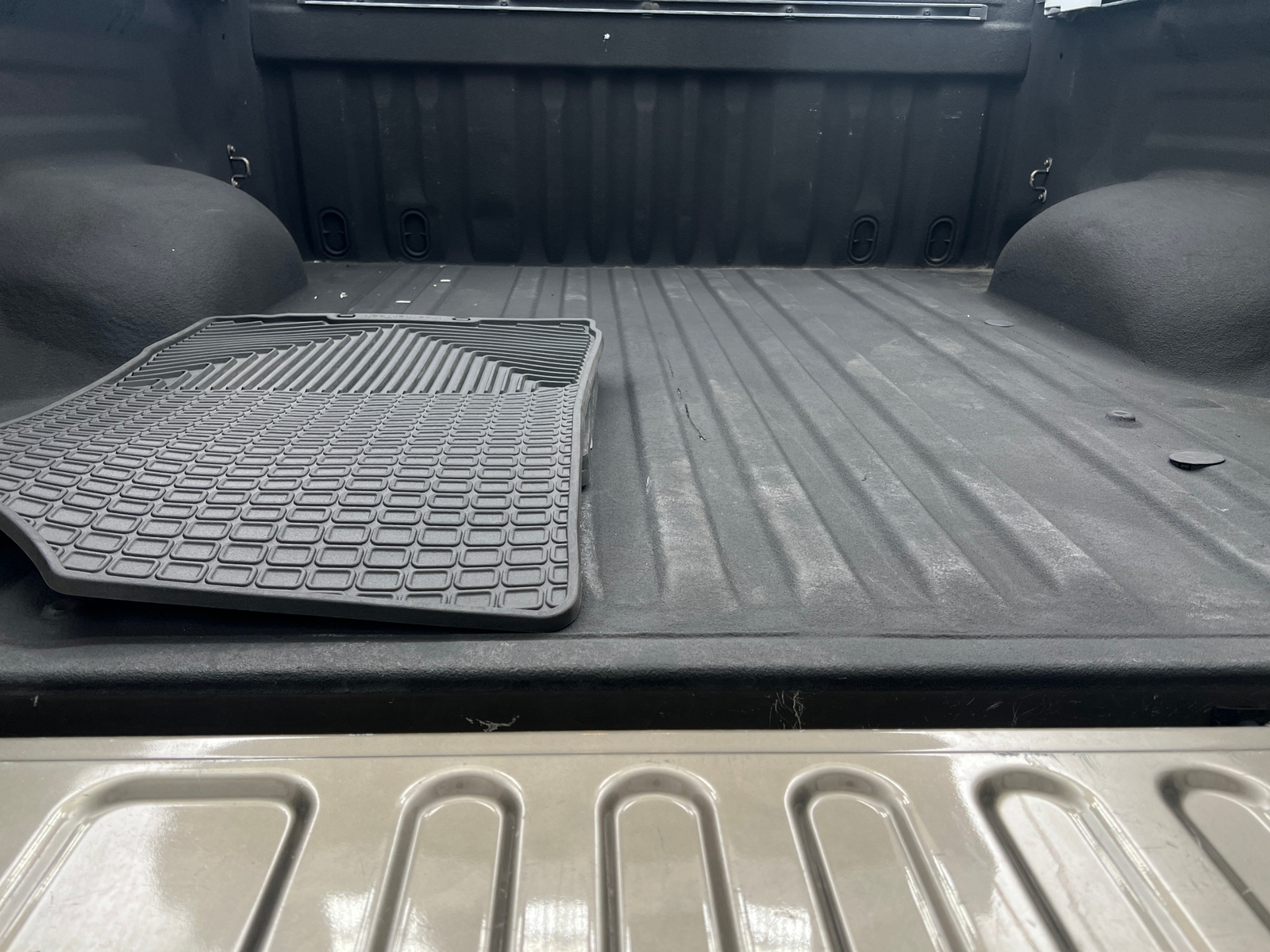 Thumbnail: 2012 Toyota Tundra - 7