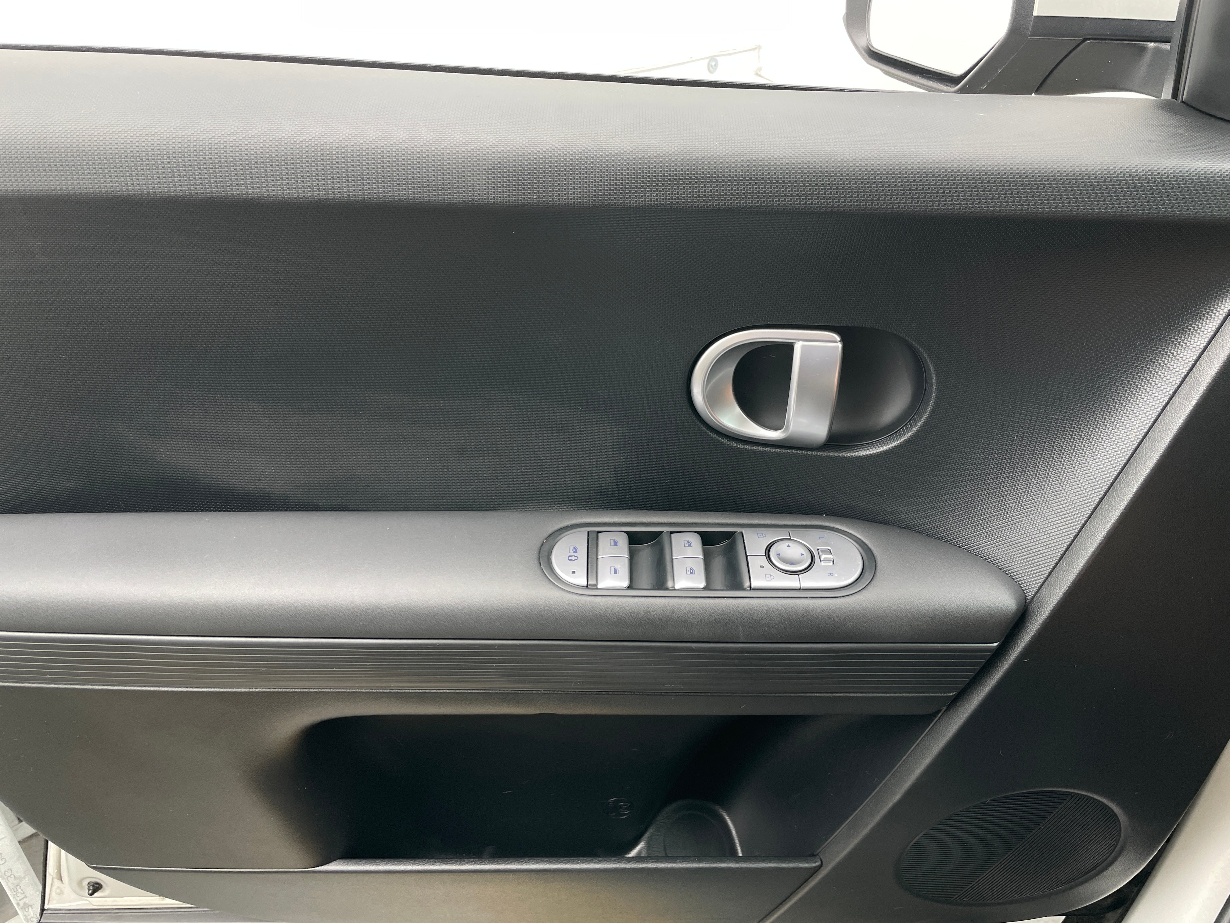 Used 2024 Hyundai IONIQ 5 SEL with VIN KM8KNDDF8RU294023 for sale in Auburn, WA