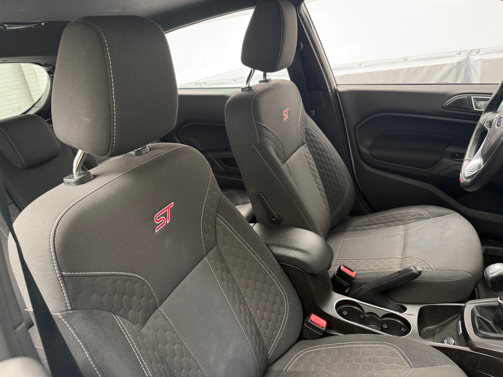 Thumbnail: 2016 Ford Fiesta - 2