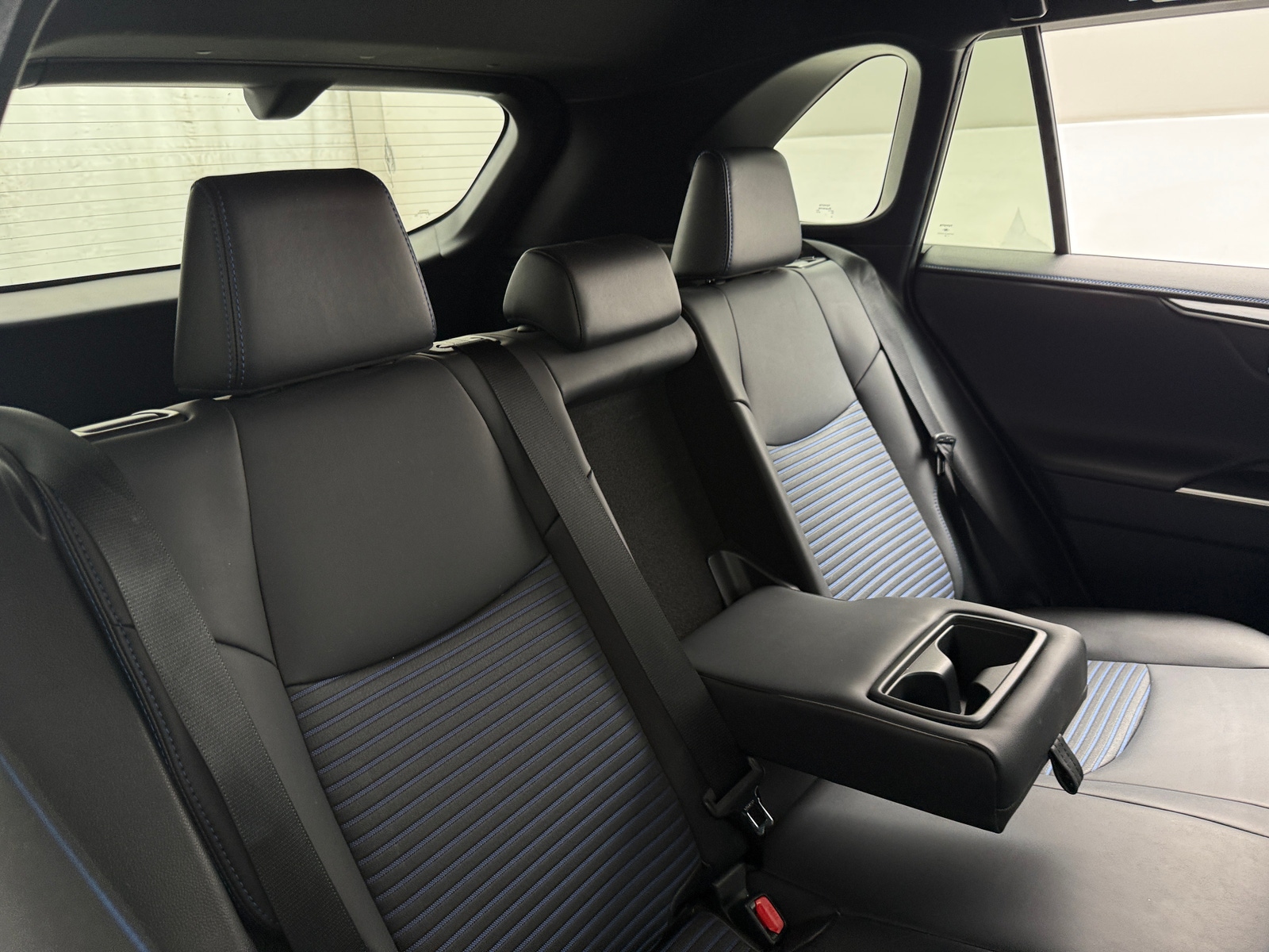 Thumbnail: 2020 Toyota RAV4 - 5