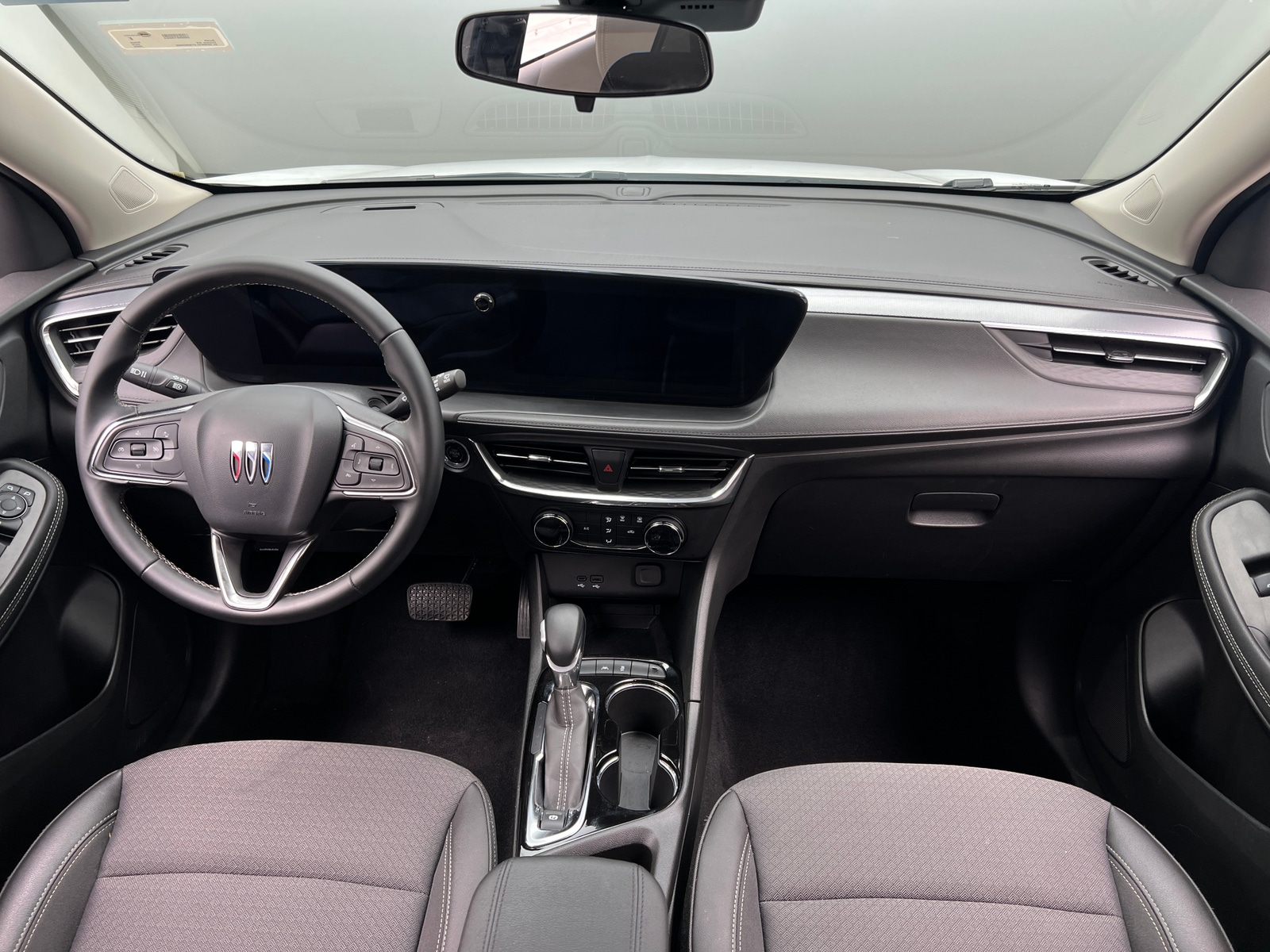 Thumbnail: 2026 Buick Encore GX - 3