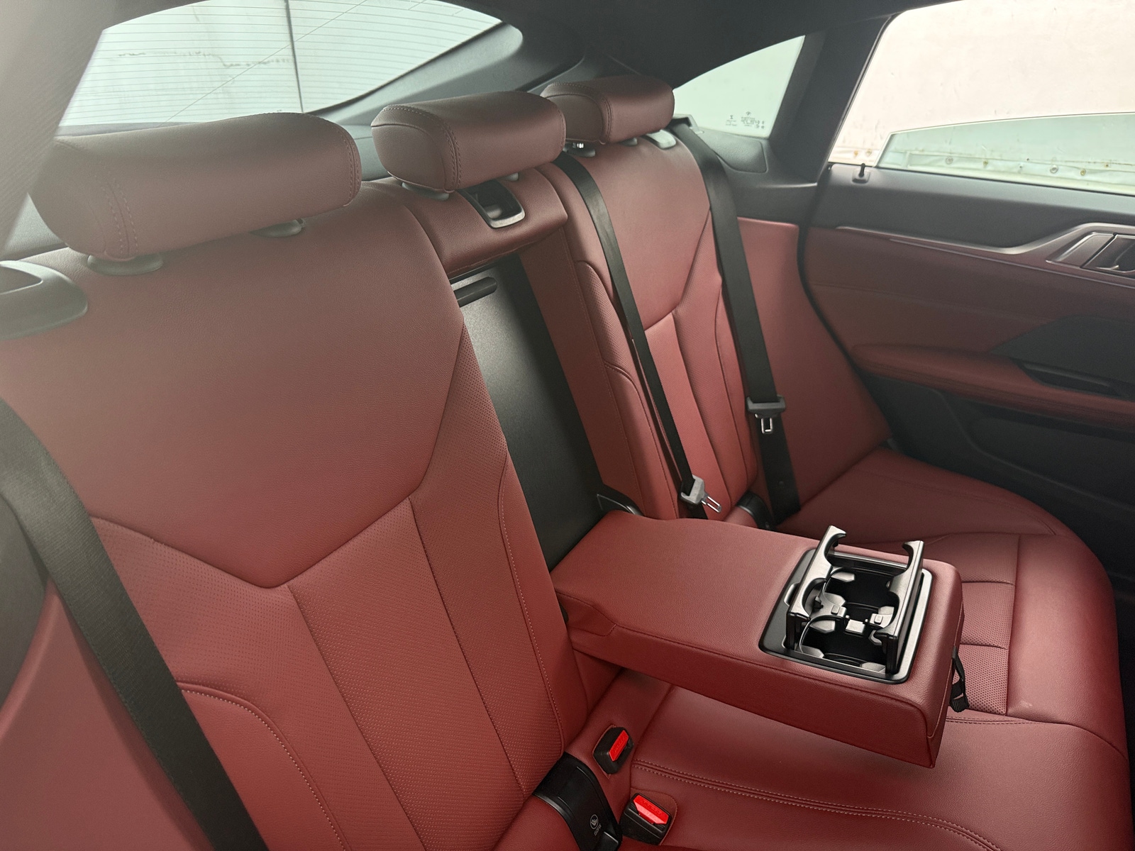 Thumbnail: 2023 BMW i4 - 5