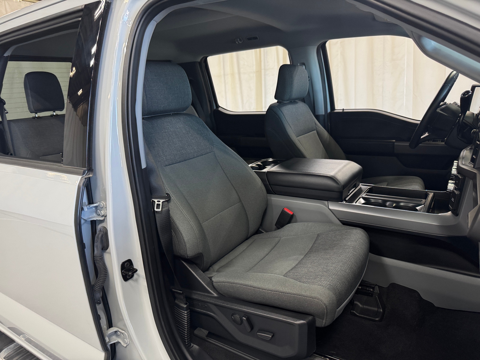 Thumbnail: 2024 Ford Econoline - 2