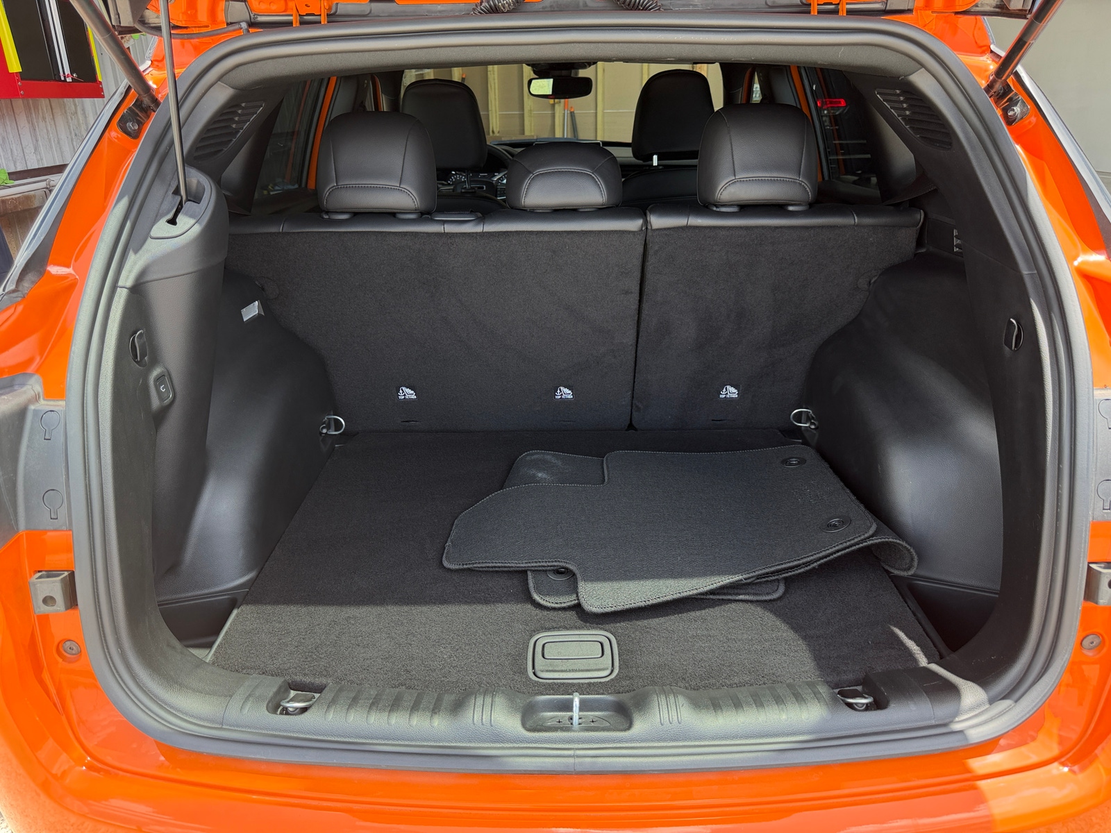 Thumbnail: 2026 Jeep Compass - 6