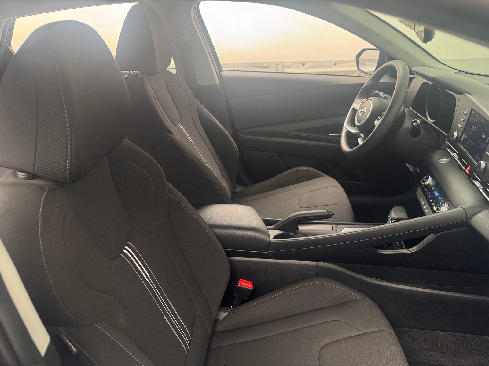 Thumbnail: 2023 Hyundai Elantra - 2
