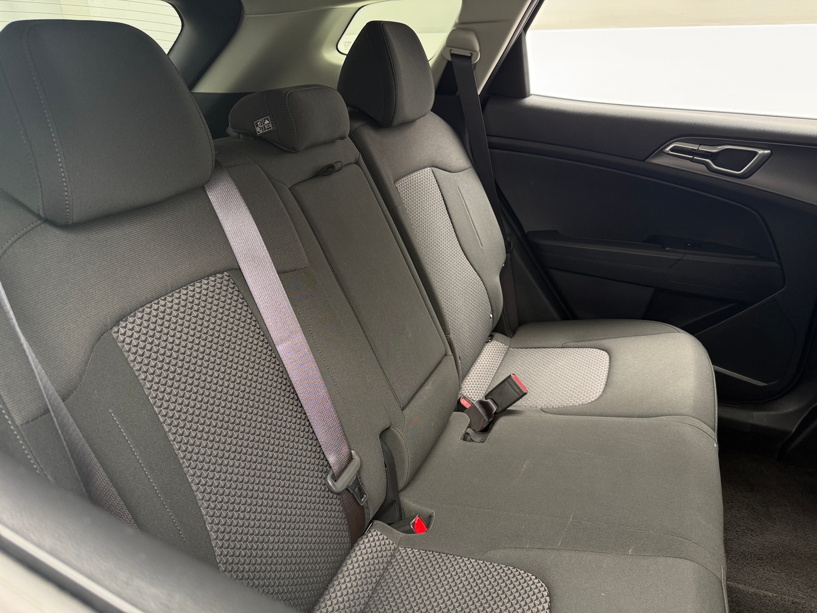 Thumbnail: 2026 Kia Sportage - 6