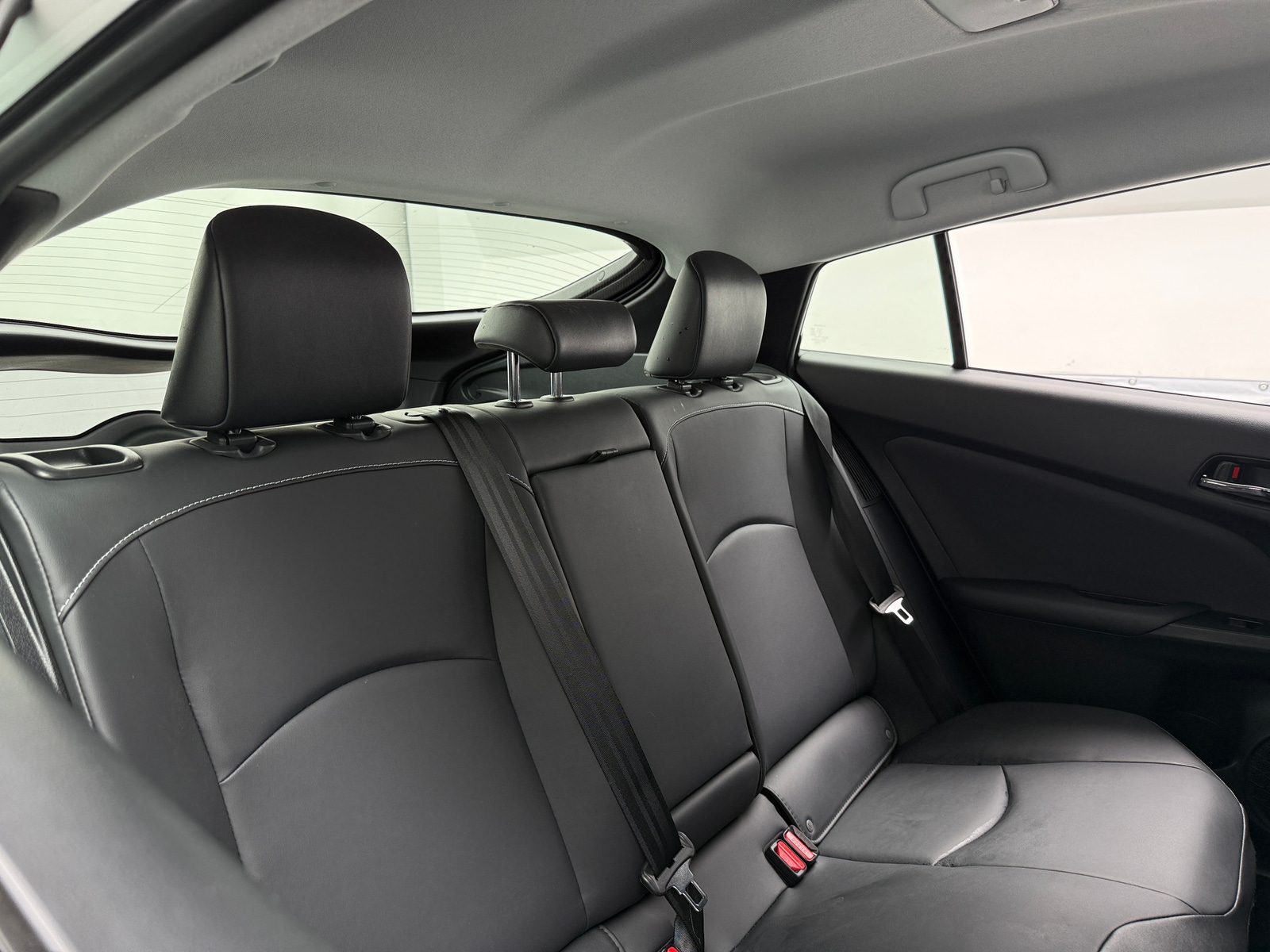 Thumbnail: 2022 Toyota Prius Prime - 5